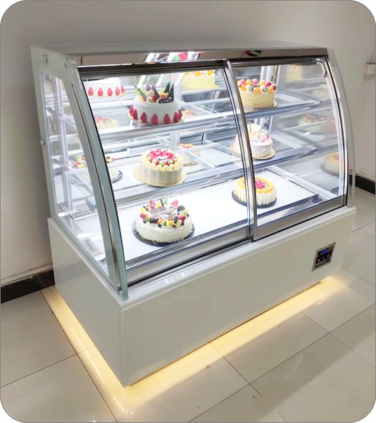 弧形前开欧式展示柜